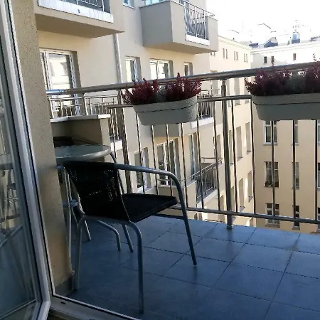 Apartament Wieckowski - Apartamentylove, Prywatny Garaz Podziemny, Centrum, Self Chech - In, F-Vat דירה לודז'