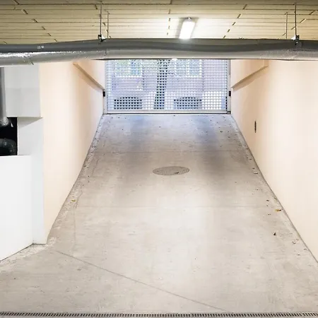 Wieckowski - Apartamentylove, Prywatny Garaz Podziemny, Centrum, Self Chech - In, F-vat *