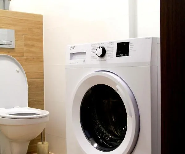 Wieckowski - Apartamentylove, Prywatny Garaz Podziemny, Centrum, Self Chech - In, F-vat