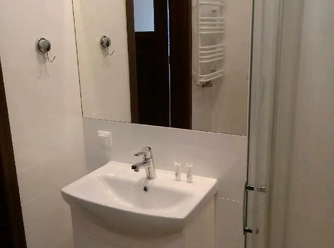 Lejlighed Wieckowski - Apartamentylove, Prywatny Garaz Podziemny, Centrum, Self Chech - In, F-vat Łódź